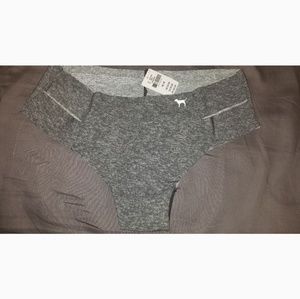 PINK Victoria's Secret thong NWT